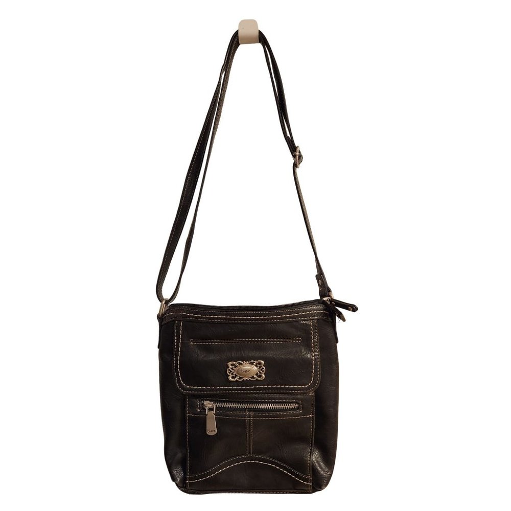 BOC B O C Black Purse Adjustable Crossbody Bag Many Pockets Pewter Emblem Clean